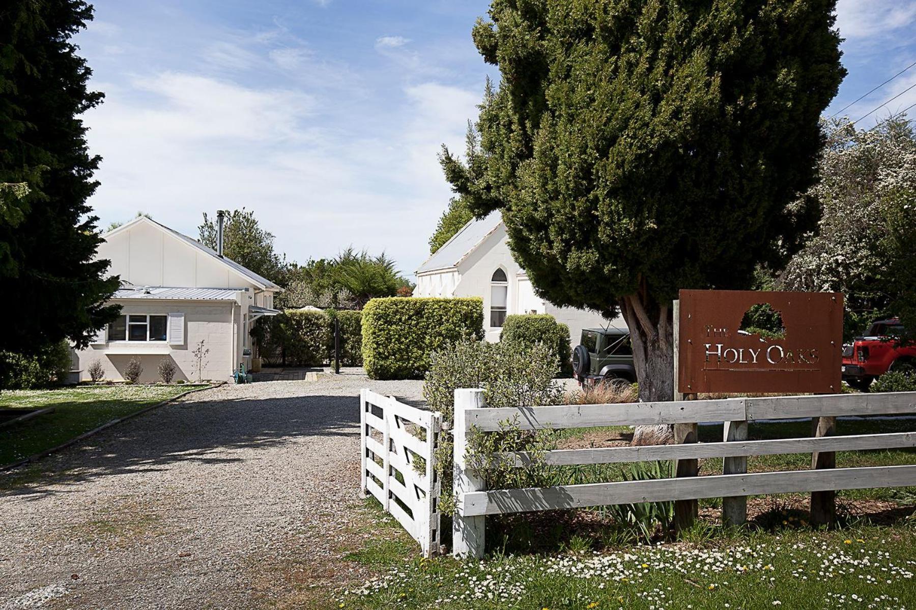 The Holy Oaks Villa Duntroon Exterior photo